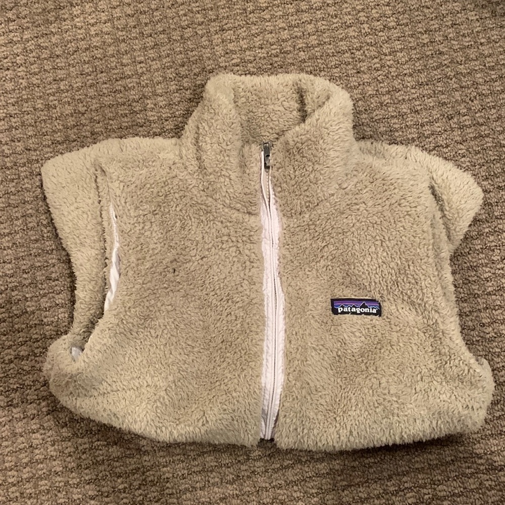Beige Patagonia vest